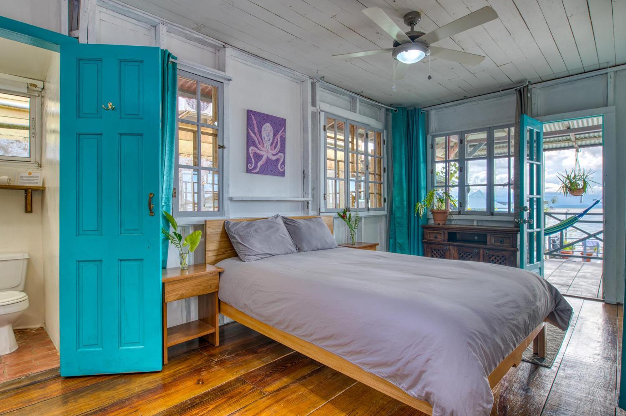 Saigon Bay Bed & Breakfast Bocas Town Kültér fotó
